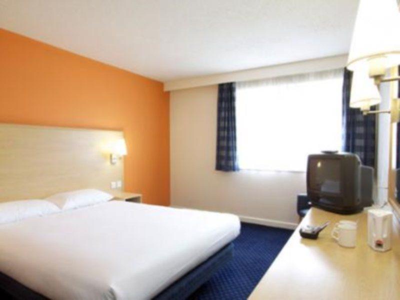 Travelodge Oxford Peartree מראה חיצוני תמונה